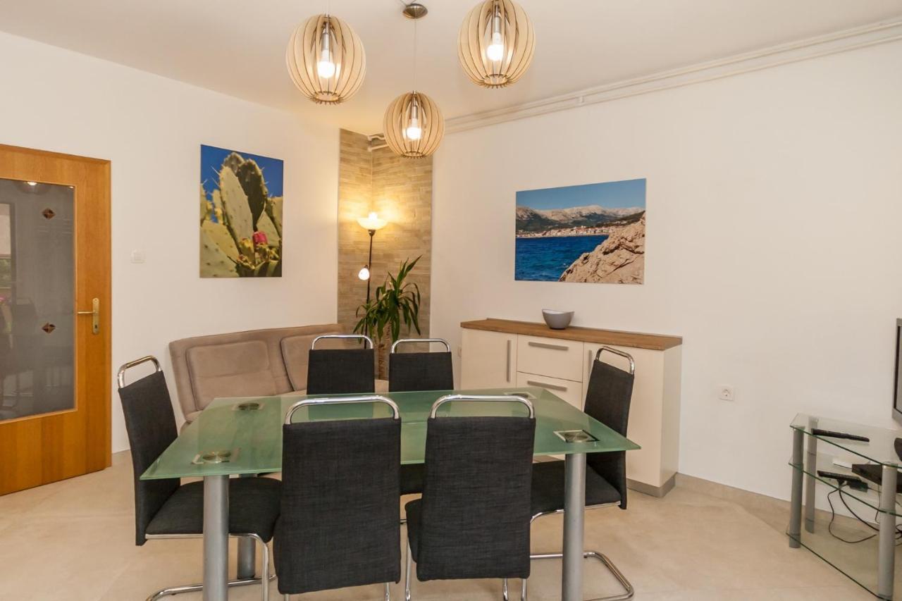 Apartments Surfinia باشْكا المظهر الخارجي الصورة